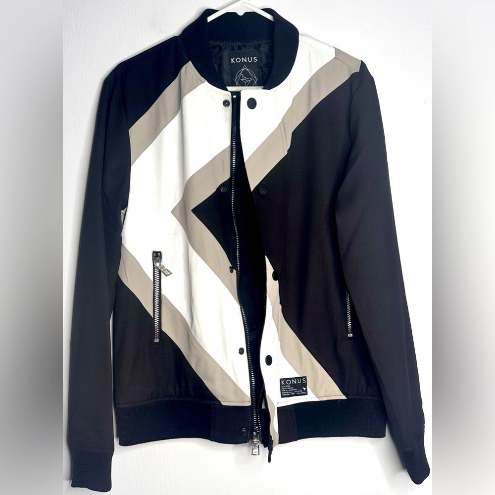 Konus men’s jacket.  Size Small